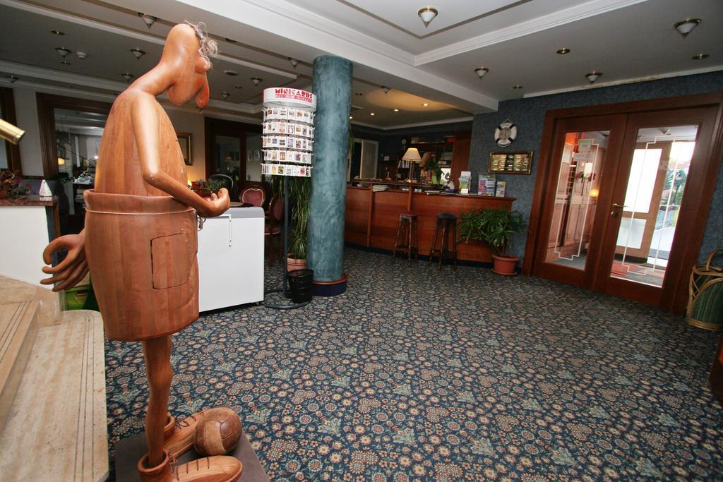 Waterfront Hotel Szentendre Luaran gambar
