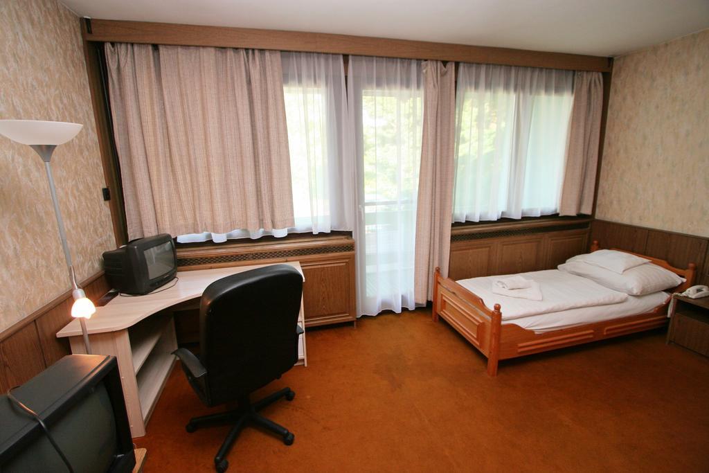 Waterfront Hotel Szentendre Luaran gambar