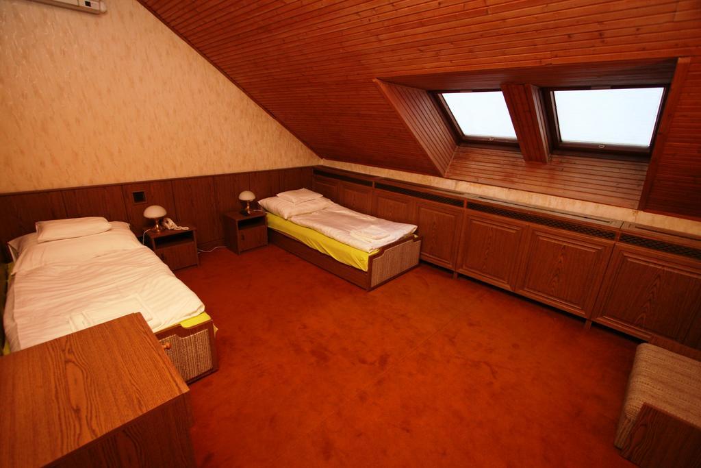 Waterfront Hotel Szentendre Luaran gambar